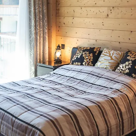 Joe's Place - Luxury Lifestyle